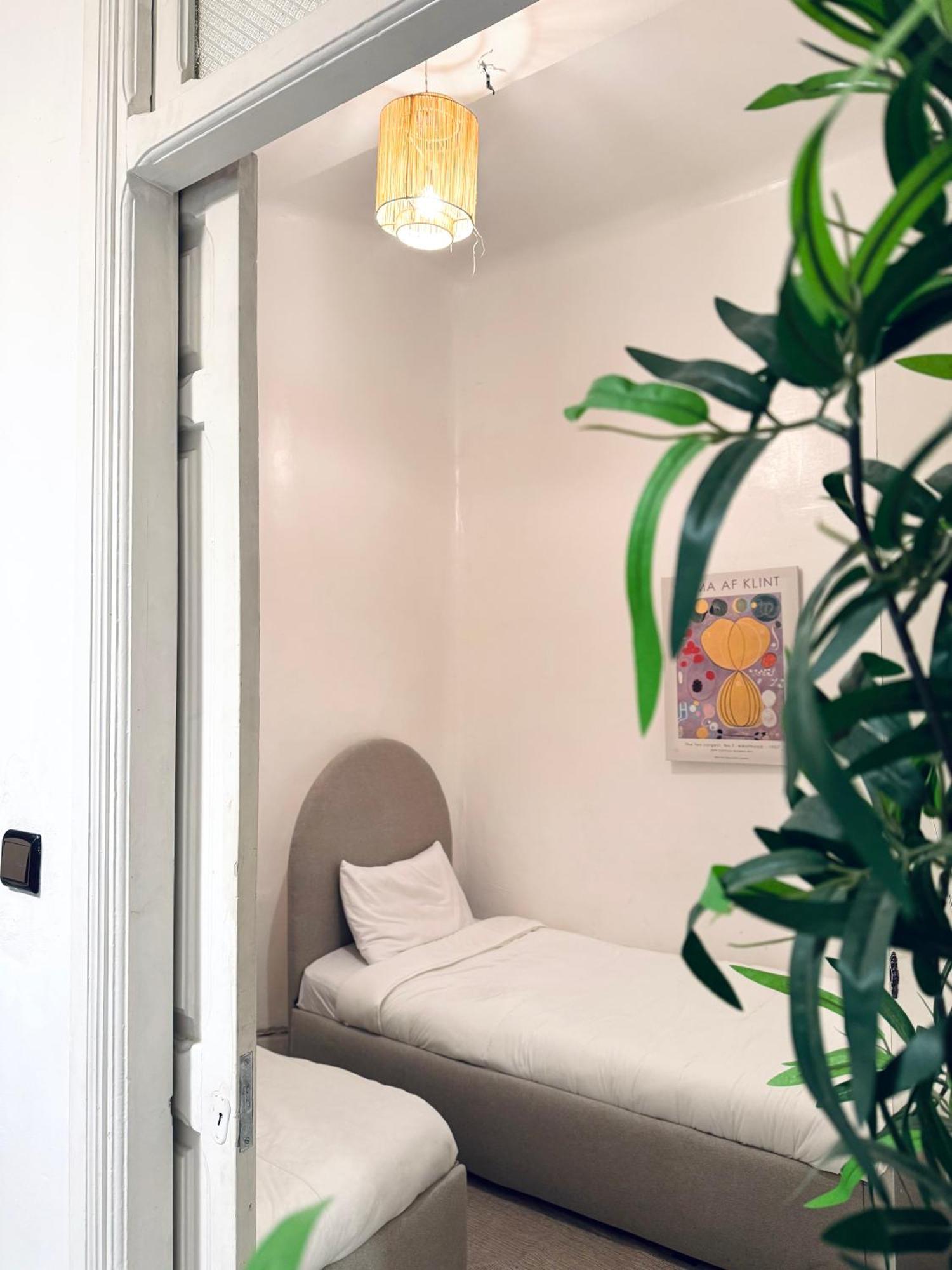 Charming Apartment Heart Of Medina Tetouan 2Br,Balcony, ภายนอก รูปภาพ